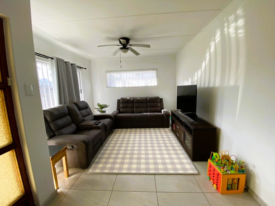 3 Bedroom Property for Sale in Gonubie Eastern Cape